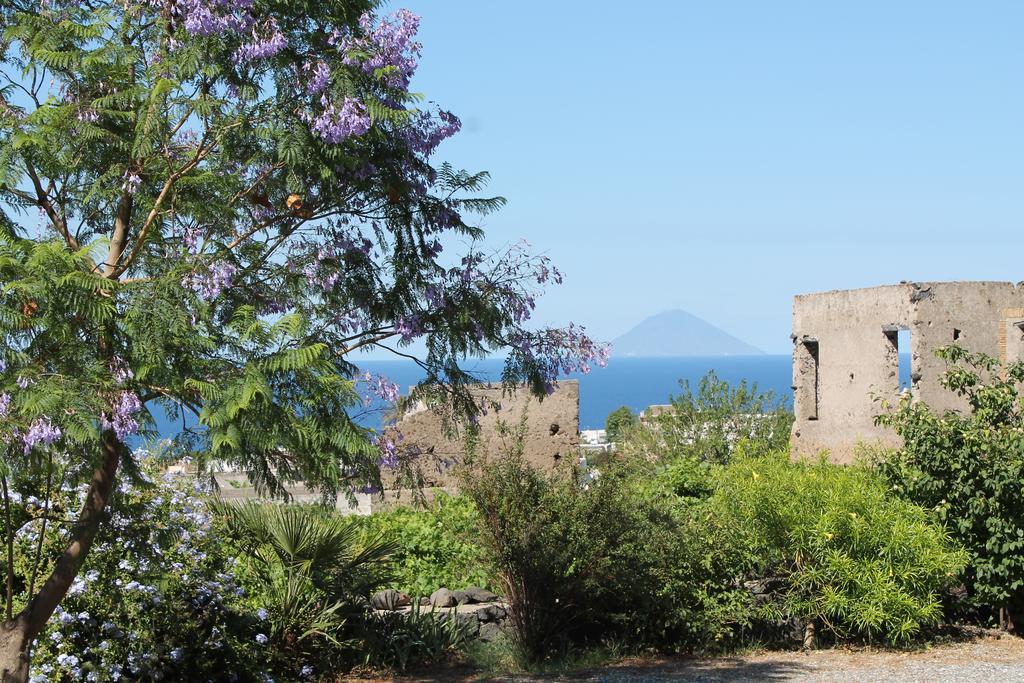 Hotel Casa Vacanze Dell'Avvocato Malfa  Zewnętrze zdjęcie