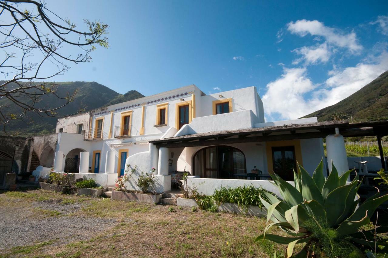 Hotel Casa Vacanze Dell'Avvocato Malfa  Zewnętrze zdjęcie